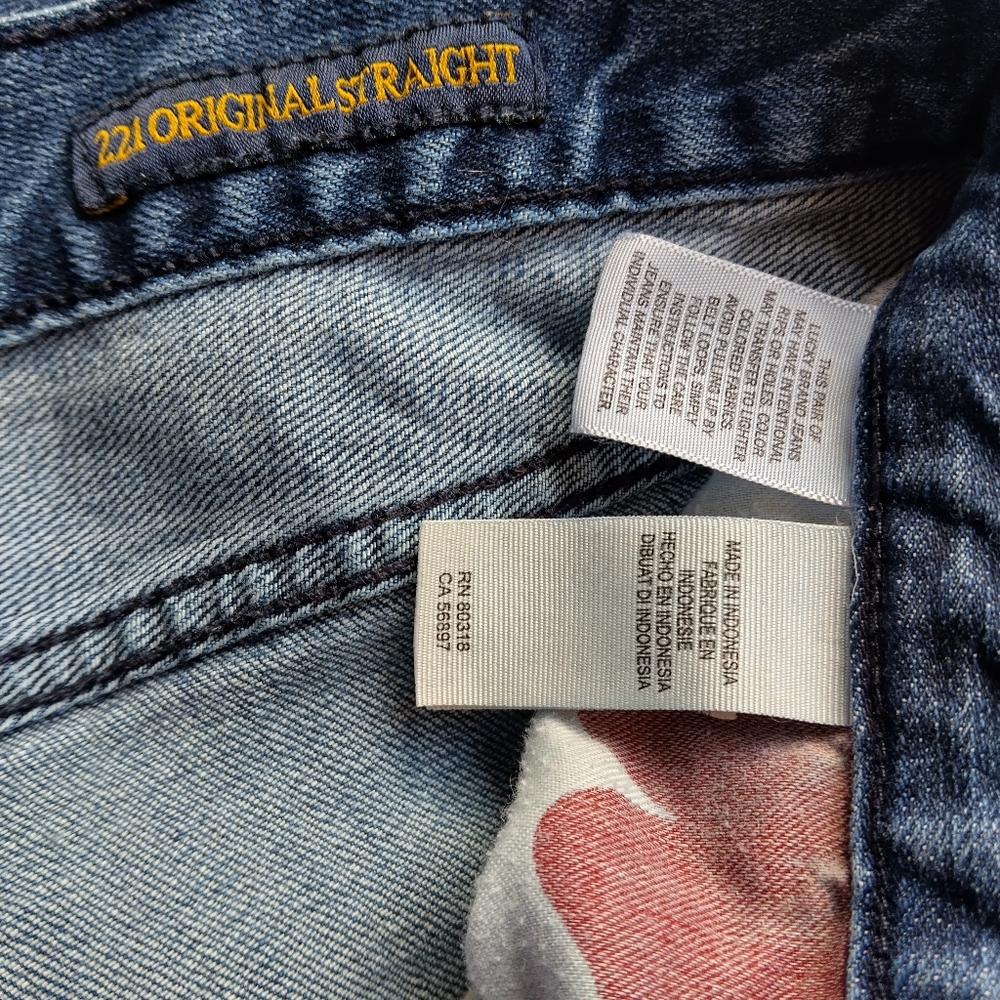 Lucky Brand Men's  Blue Jeans Original Straight Cotton Size  38X33 Medium Wash - Picture 12 of 13